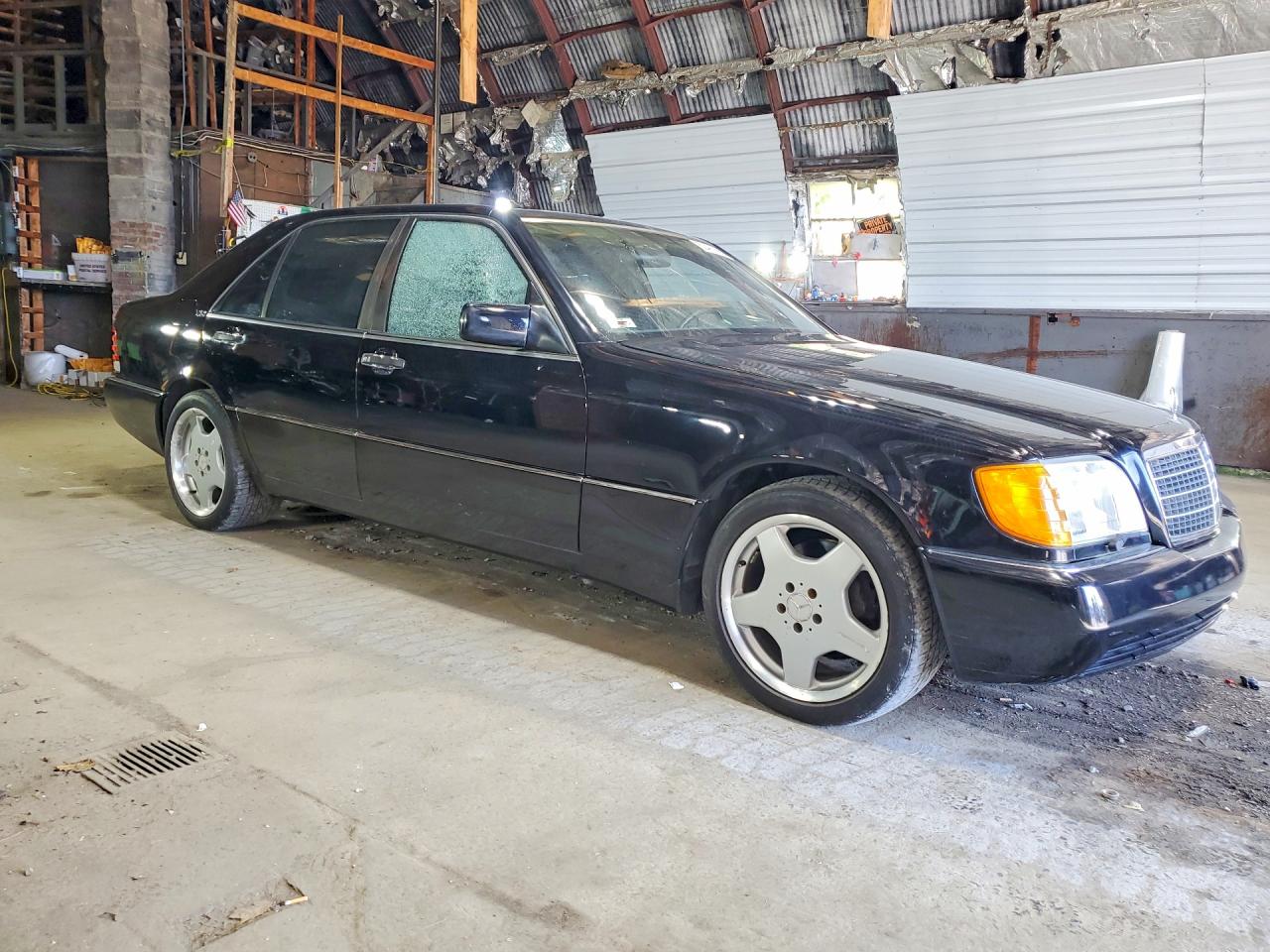 1994 MERCEDES-BENZ S-CLASS