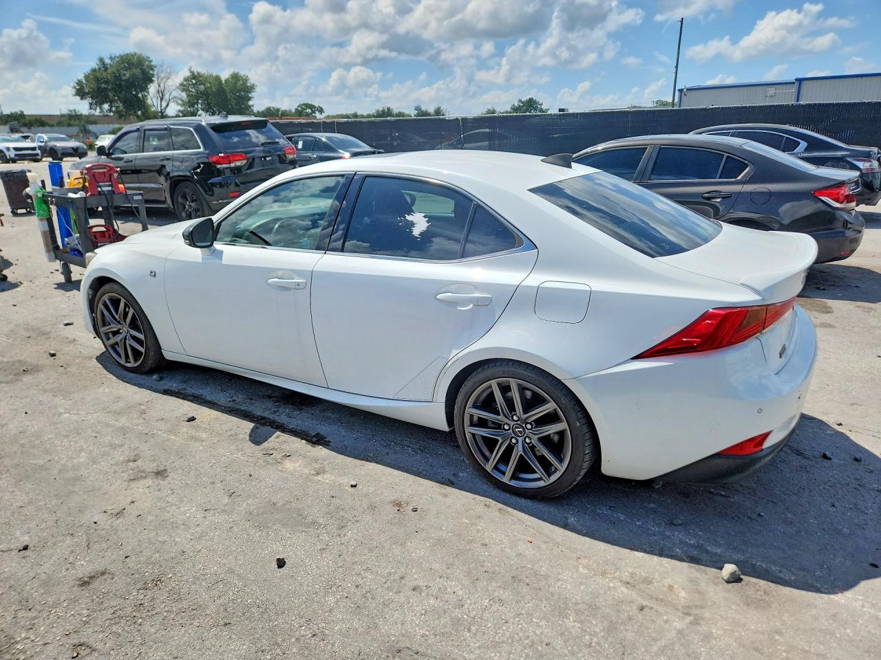 2018 LEXUS IS
