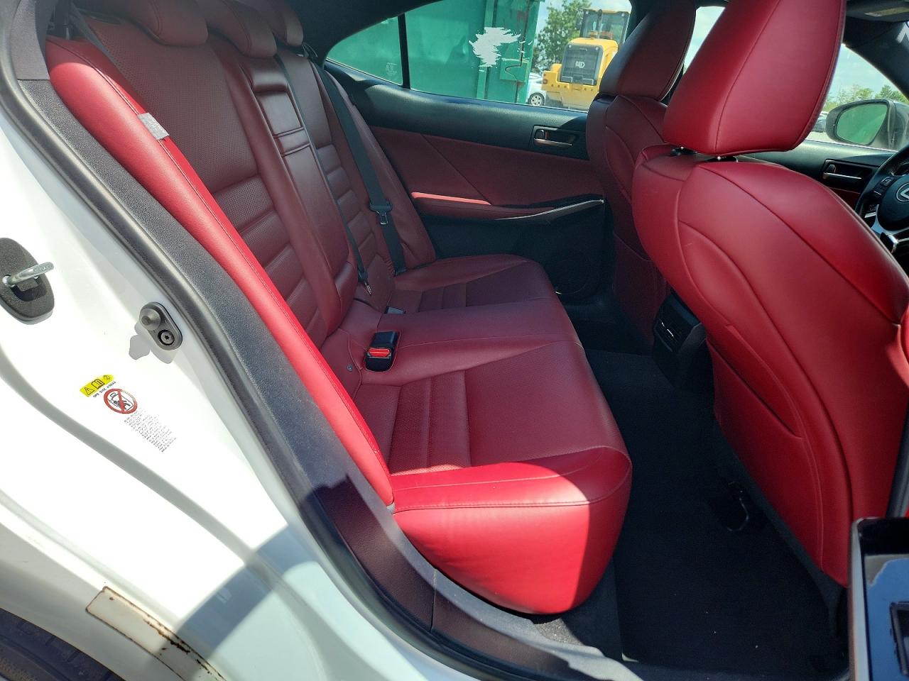 2018 LEXUS IS