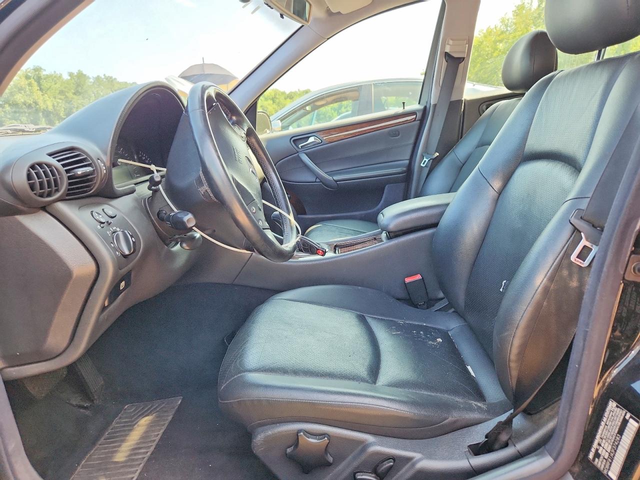 2003 MERCEDES-BENZ C-CLASS