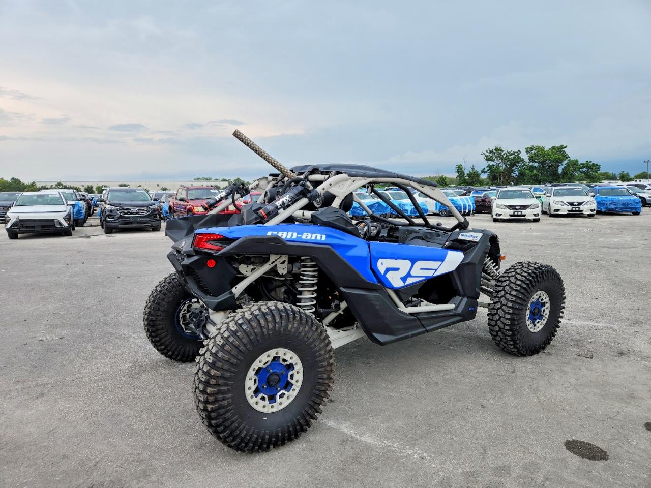 2023 CAN-AM SIDEBYSIDE