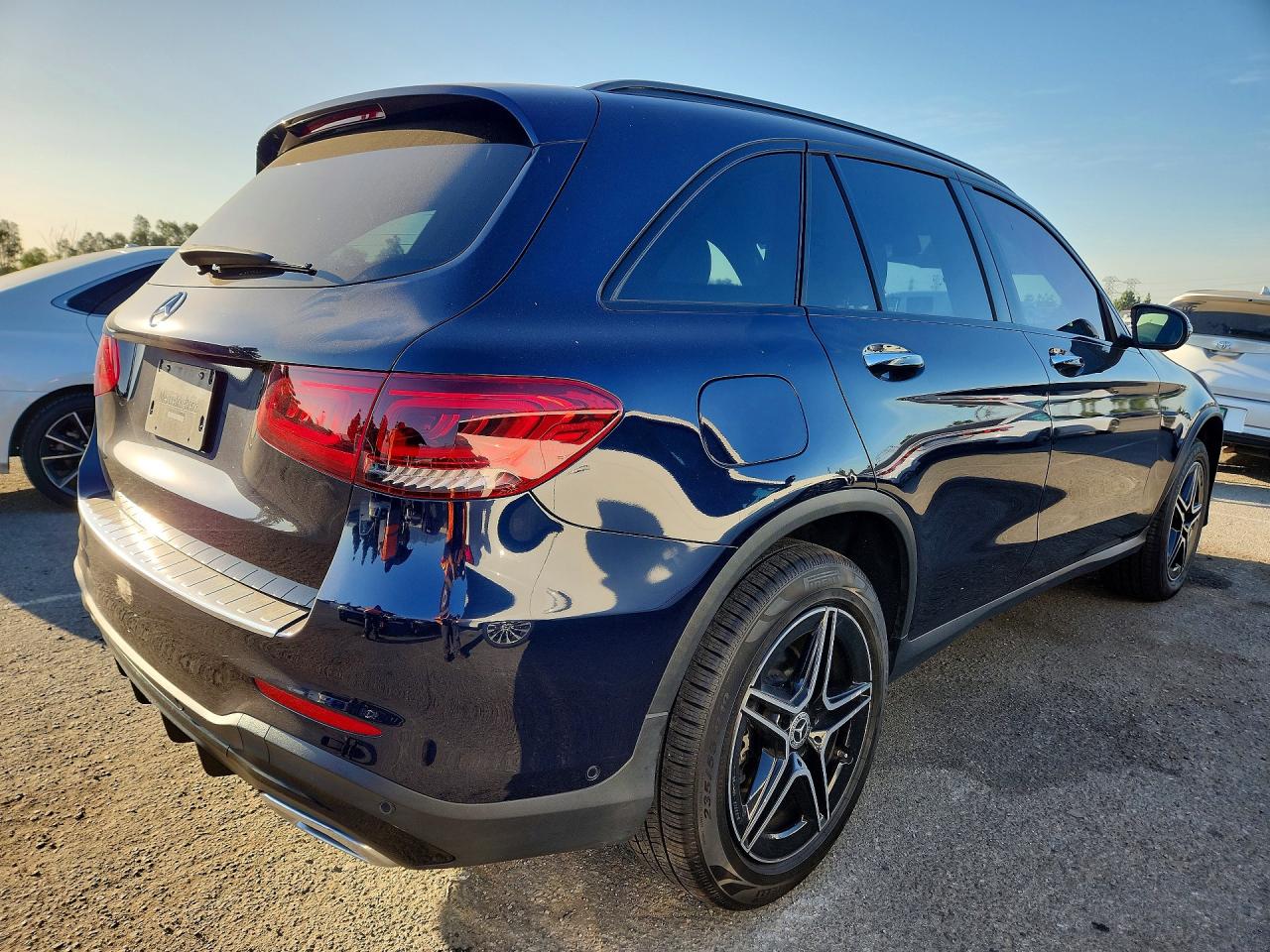 2020 MERCEDES-BENZ GLC-CLASS