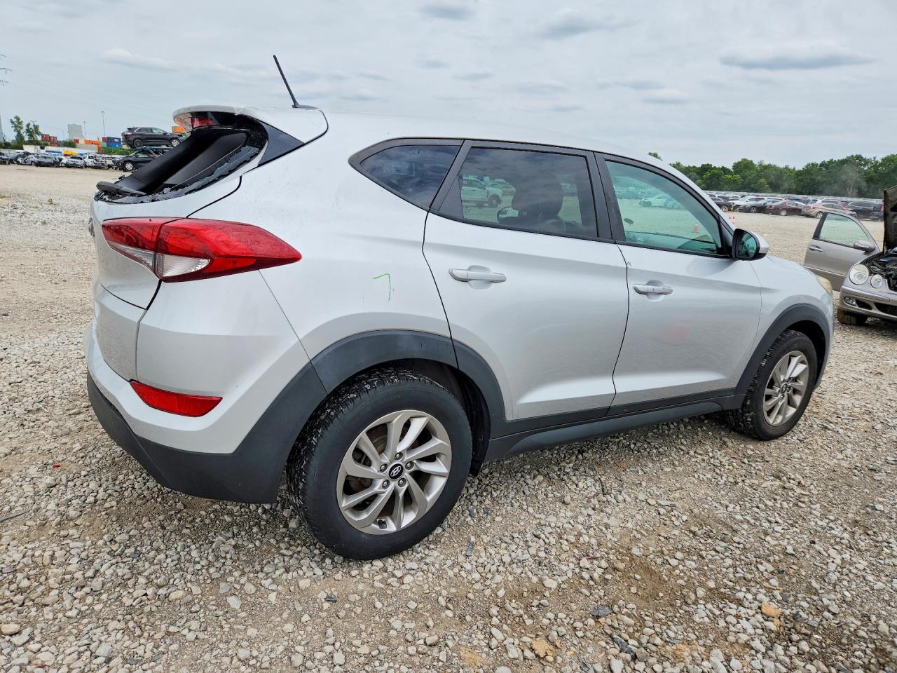 2017 HYUNDAI TUCSON