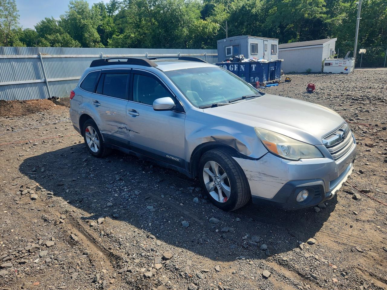 2013 SUBARU OUTBACK