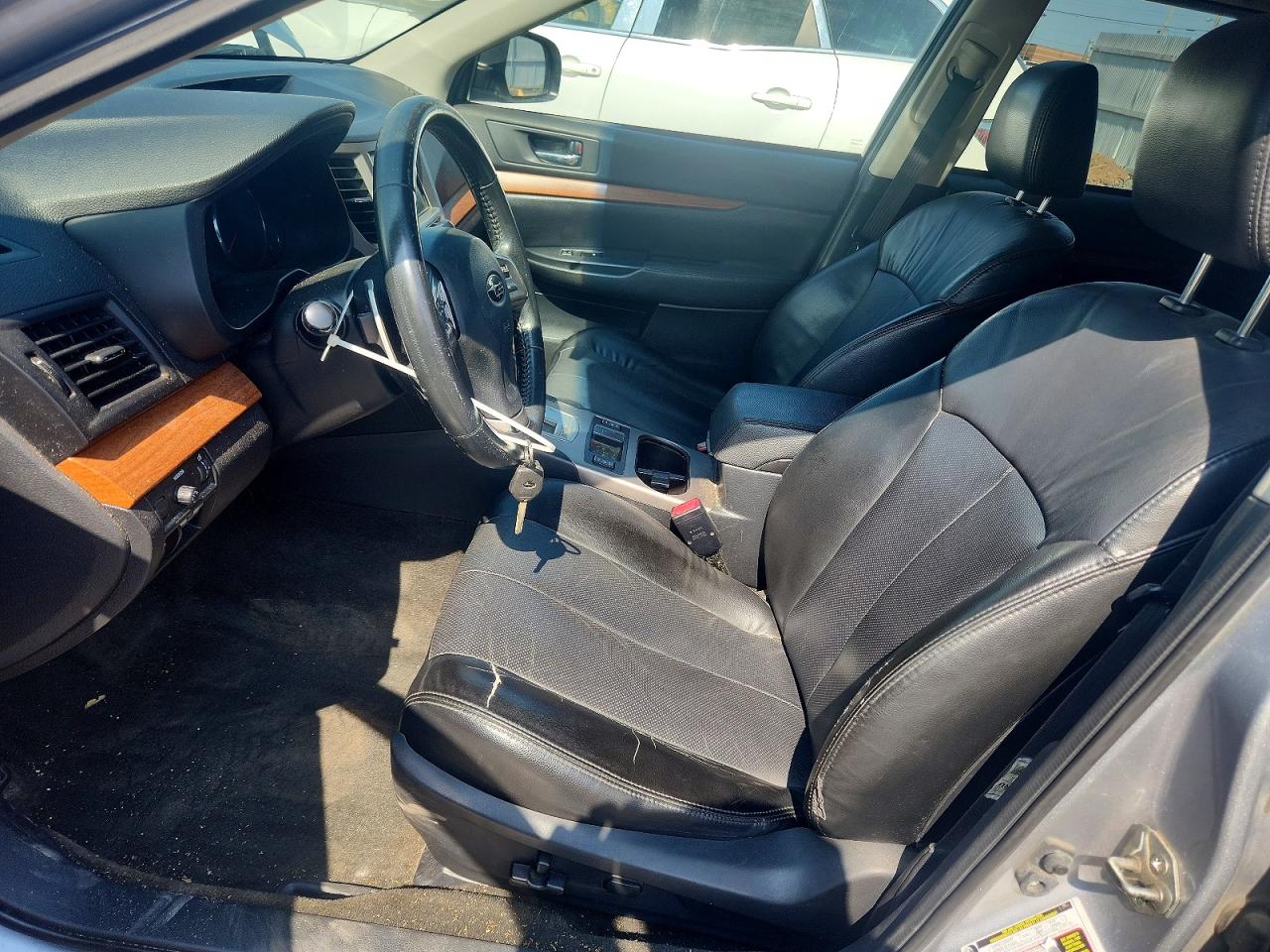 2013 SUBARU OUTBACK