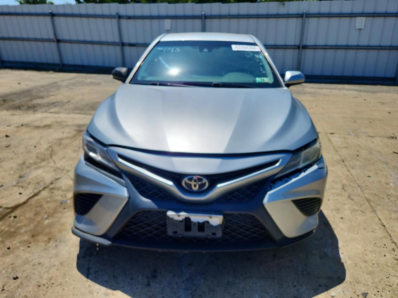 2018 TOYOTA CAMRY
