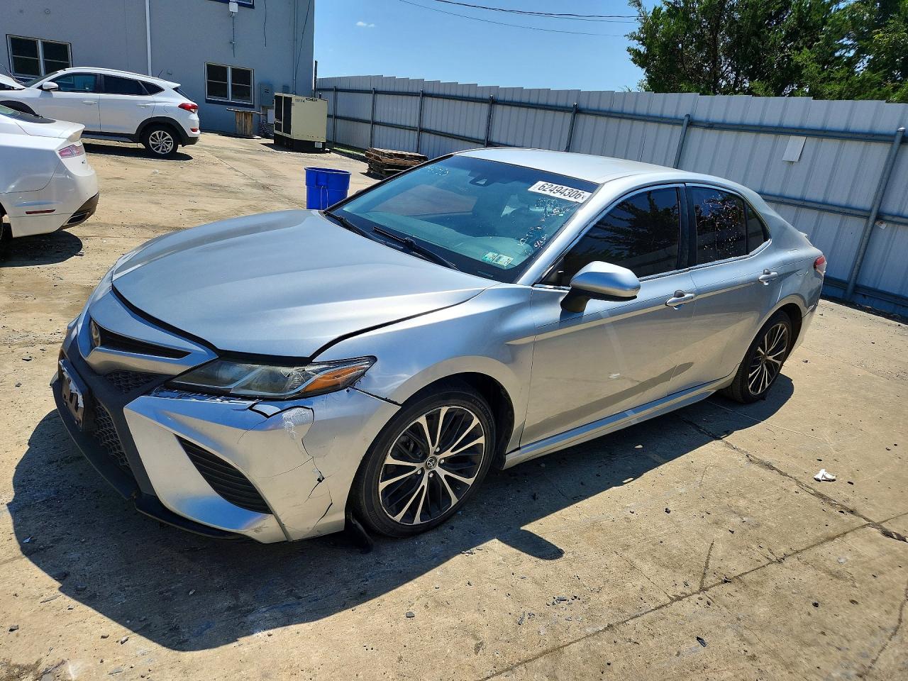 2018 TOYOTA CAMRY