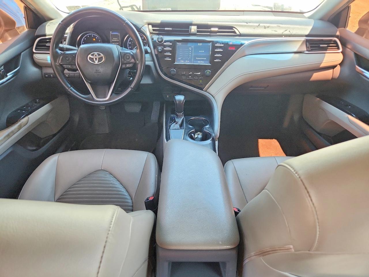 2018 TOYOTA CAMRY