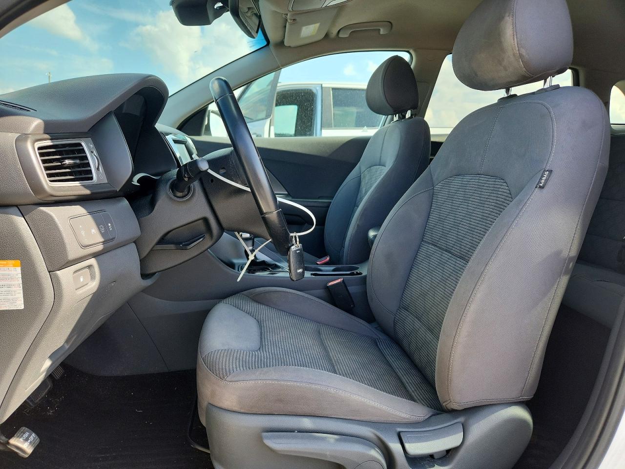 2018 KIA NIRO