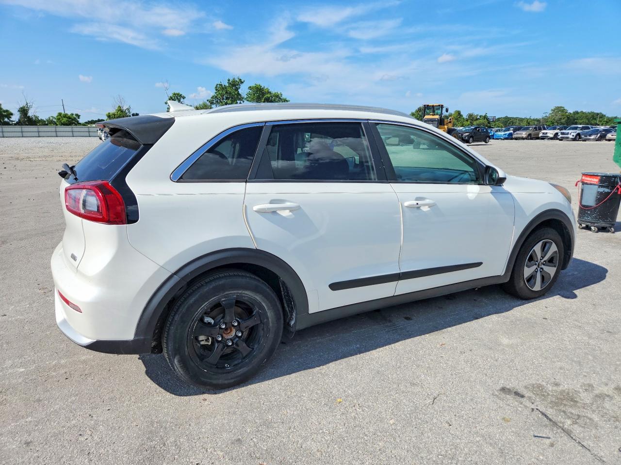 2018 KIA NIRO