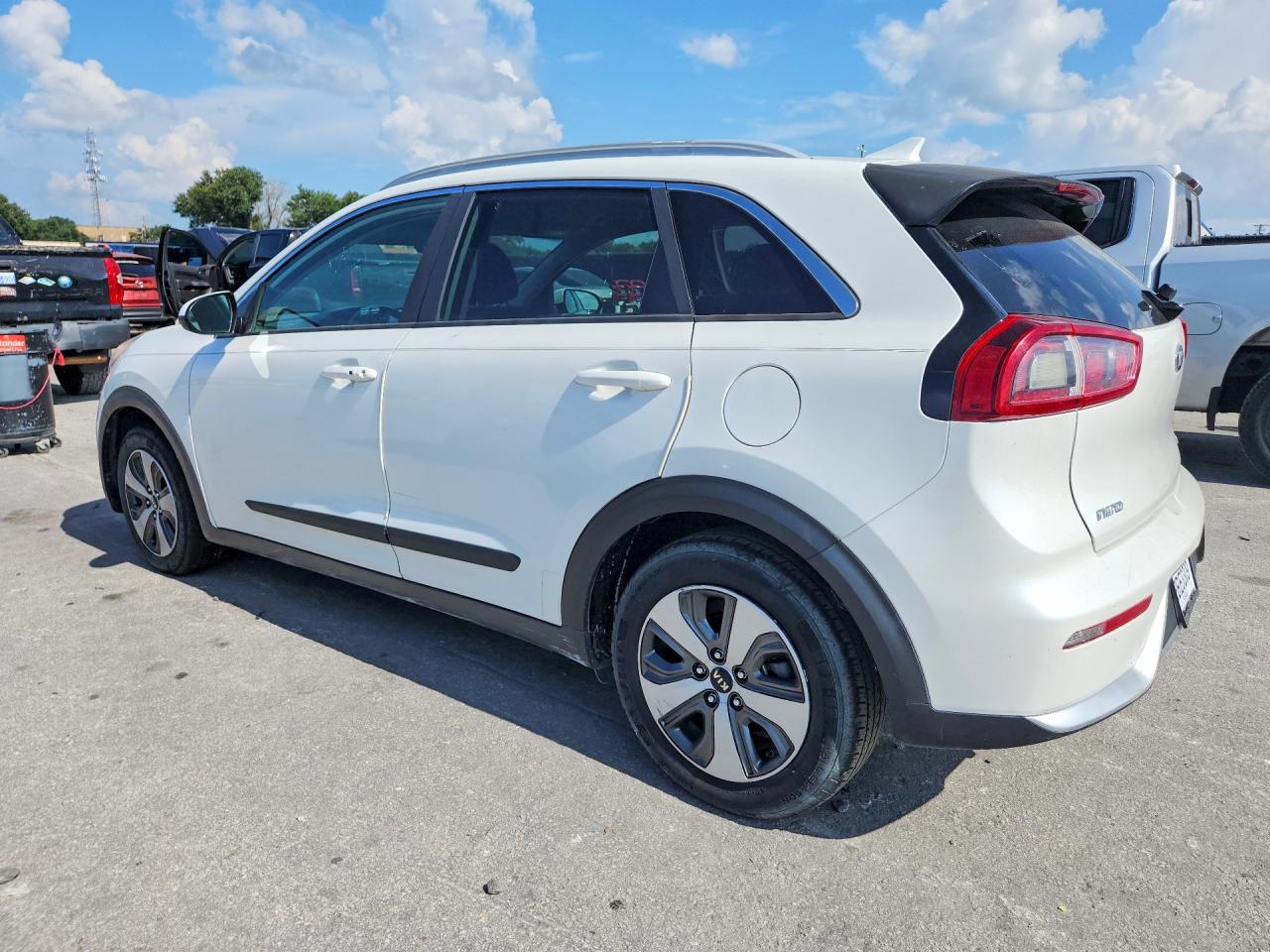 2018 KIA NIRO
