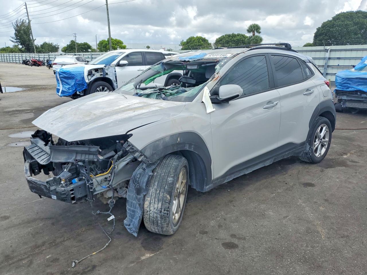 2022 HYUNDAI KONA