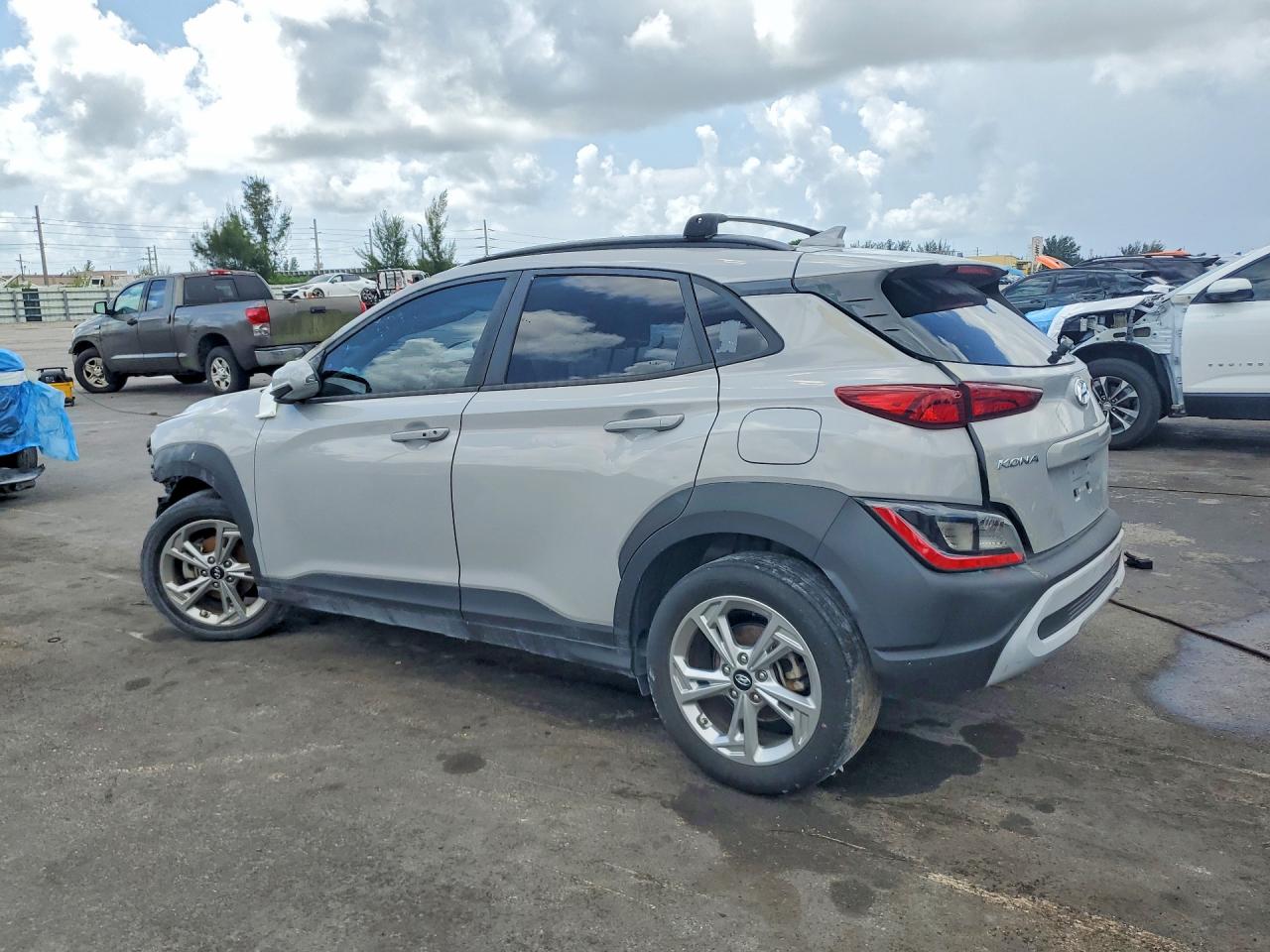 2022 HYUNDAI KONA