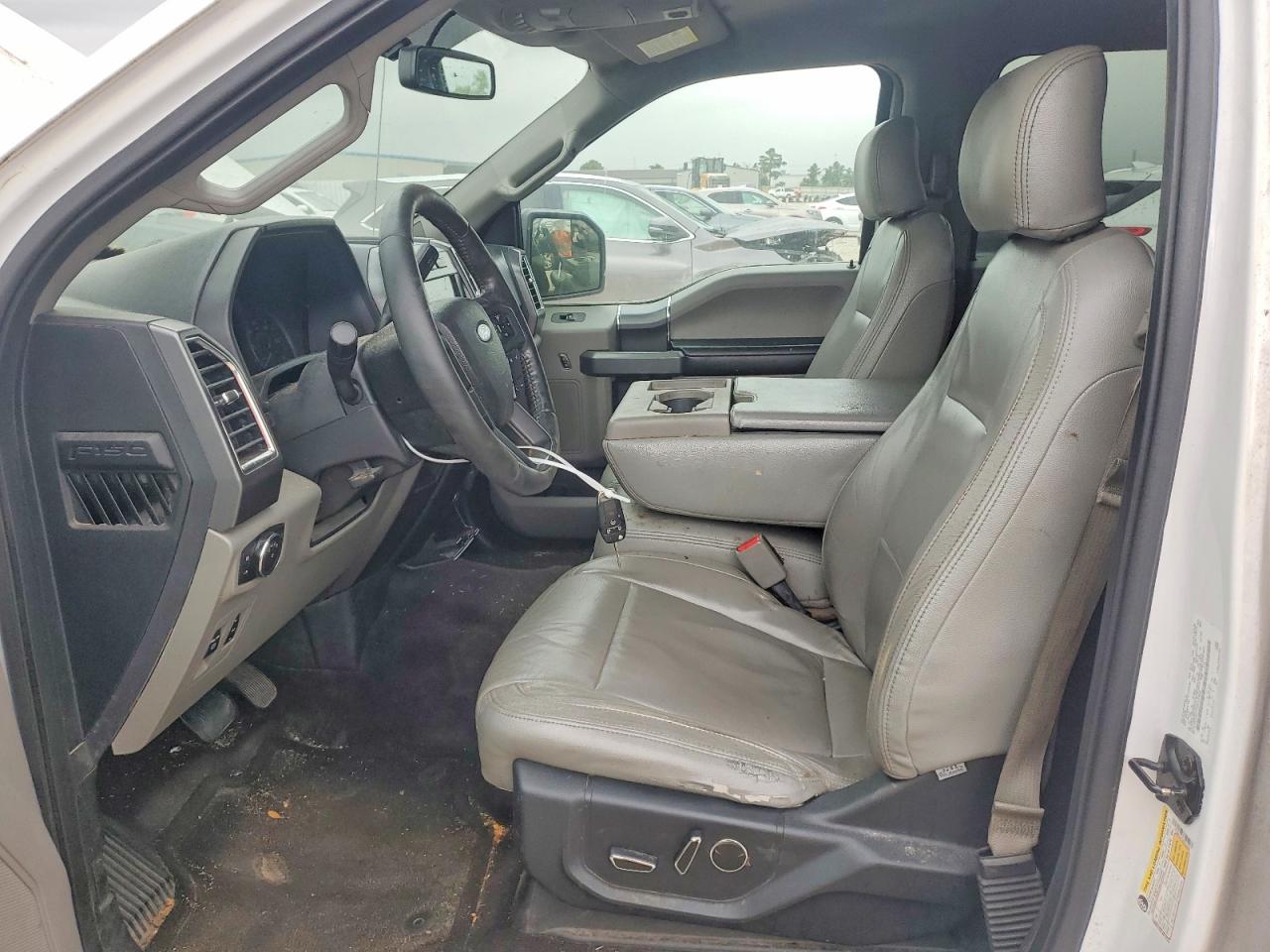 2017 FORD F150
