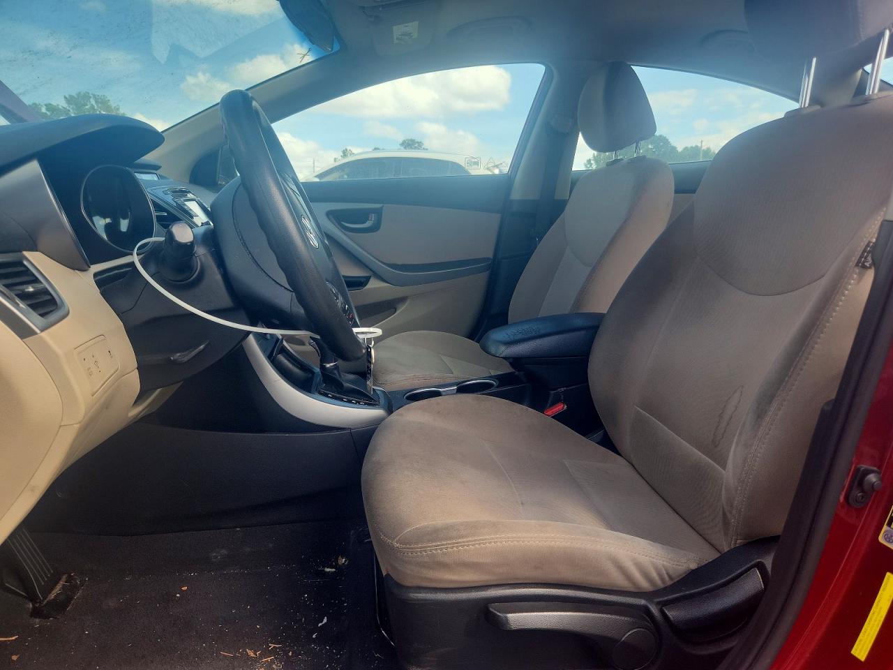 2016 HYUNDAI ELANTRA