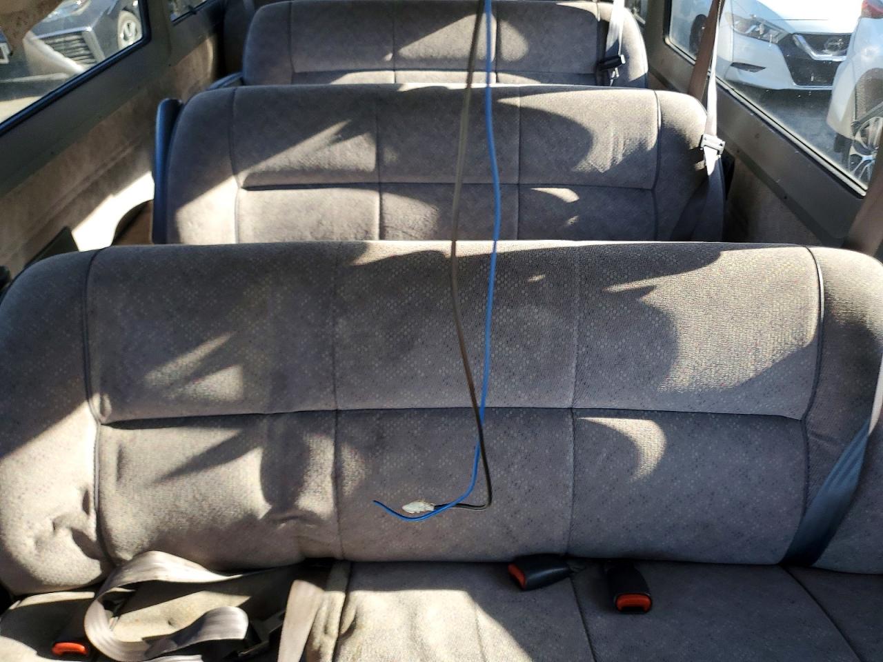 1996 DODGE RAM VAN