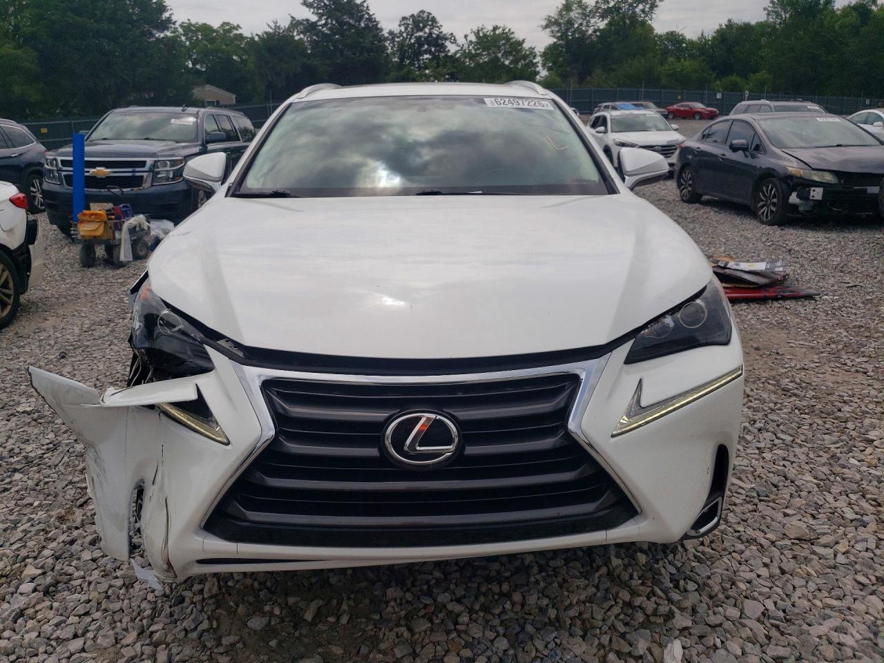 2015 LEXUS NX