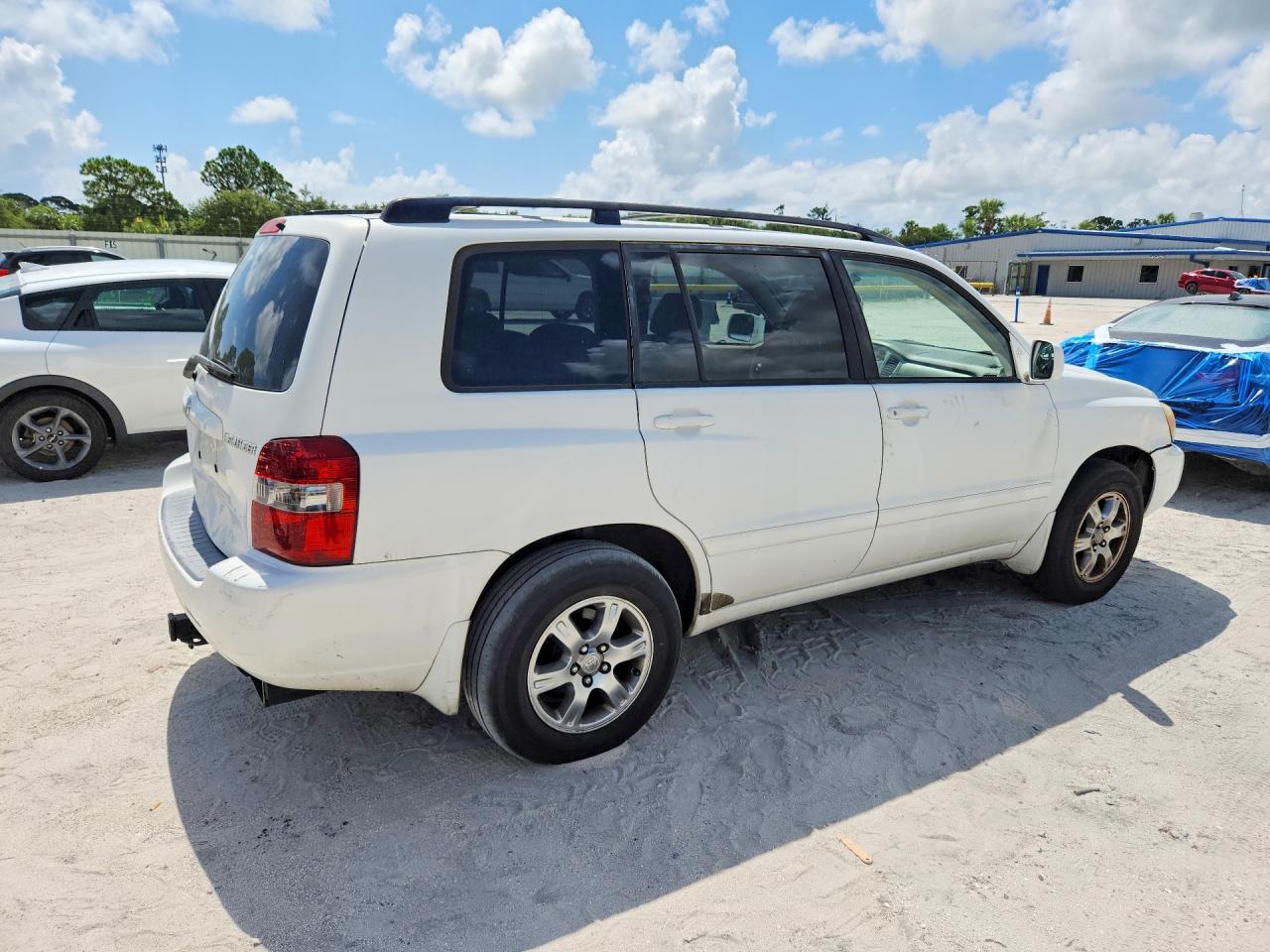 2006 TOYOTA HIGHLANDER