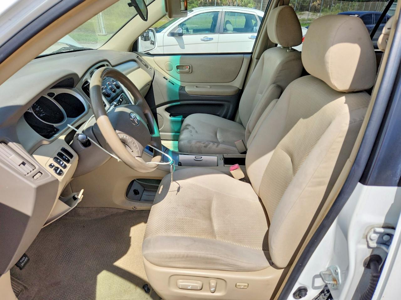 2006 TOYOTA HIGHLANDER