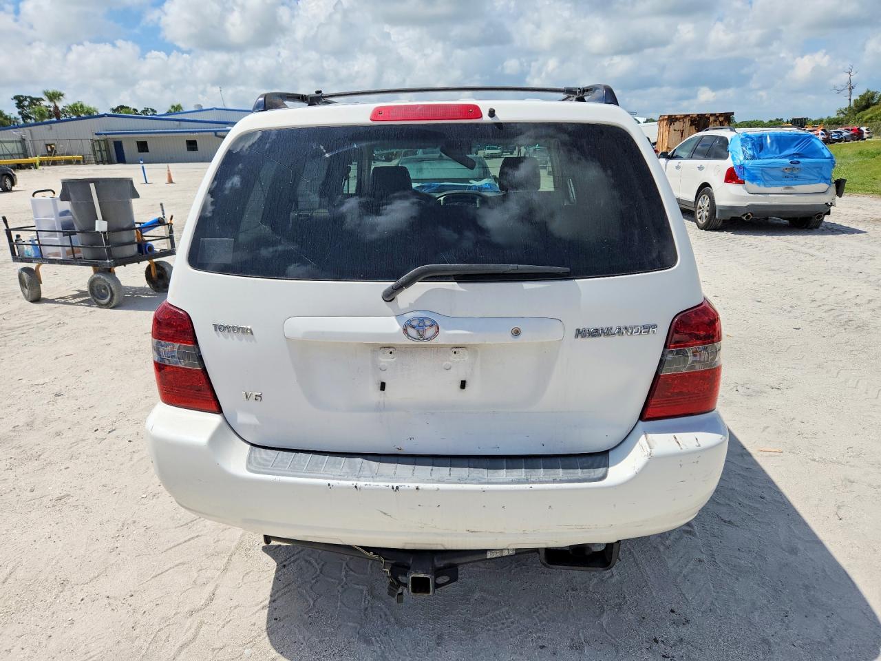 2006 TOYOTA HIGHLANDER