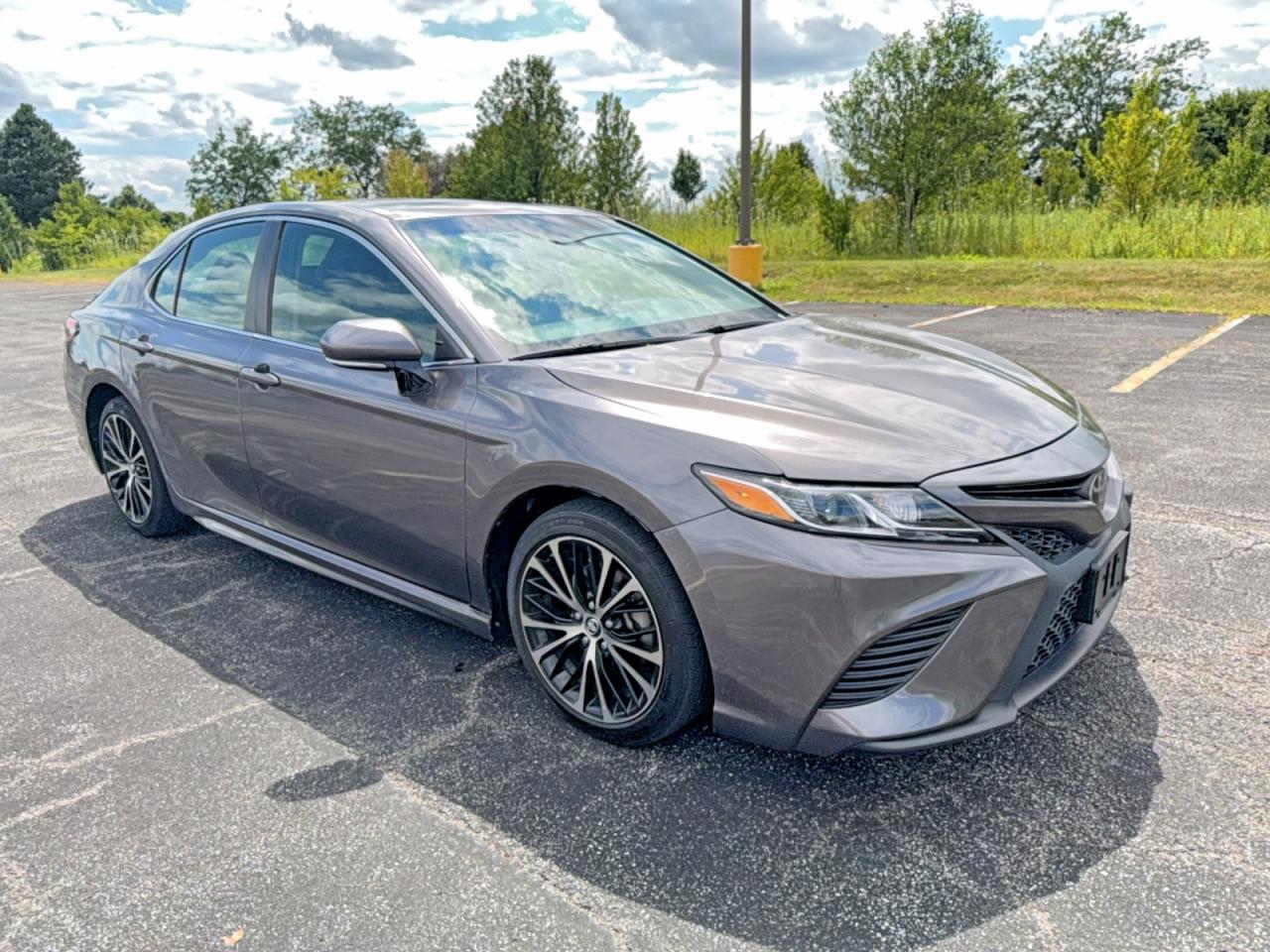 2018 TOYOTA CAMRY