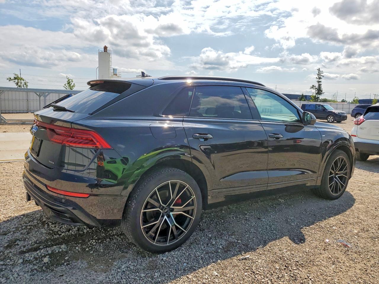 2019 AUDI Q8