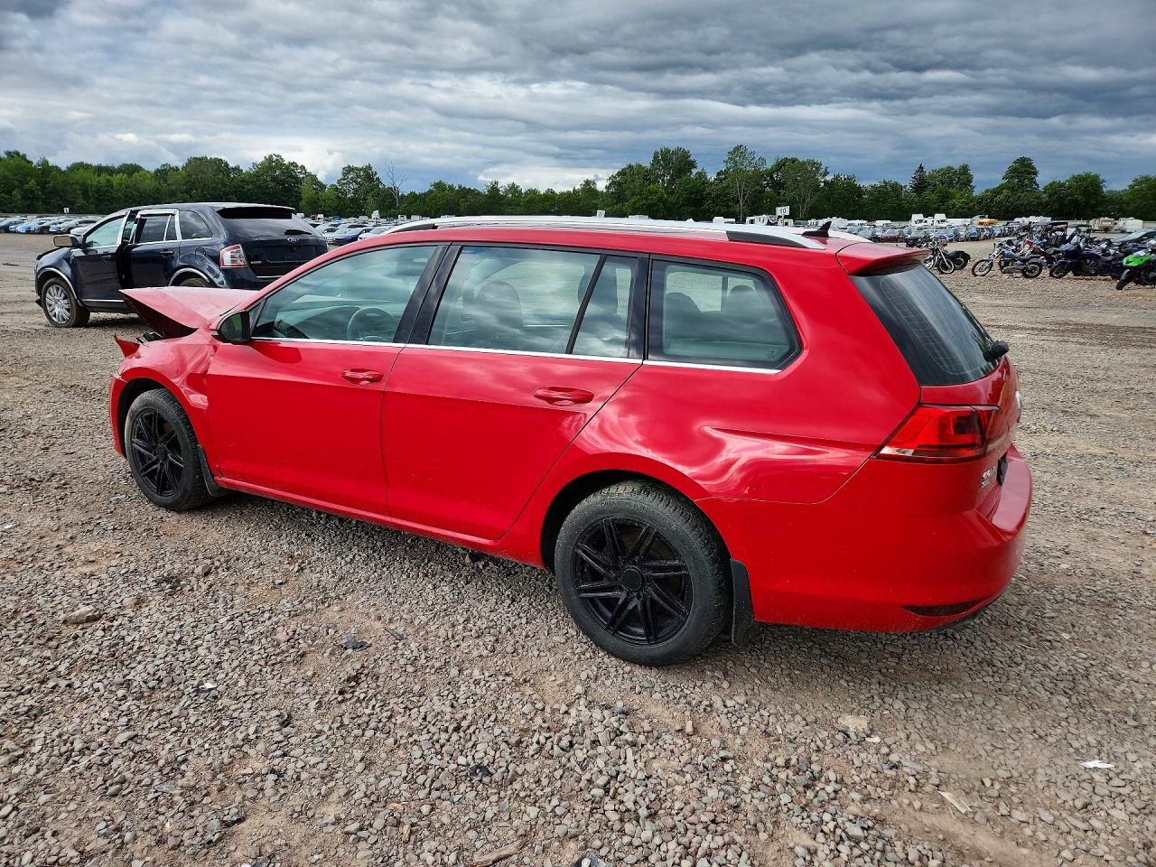 2017 VOLKSWAGEN GOLF