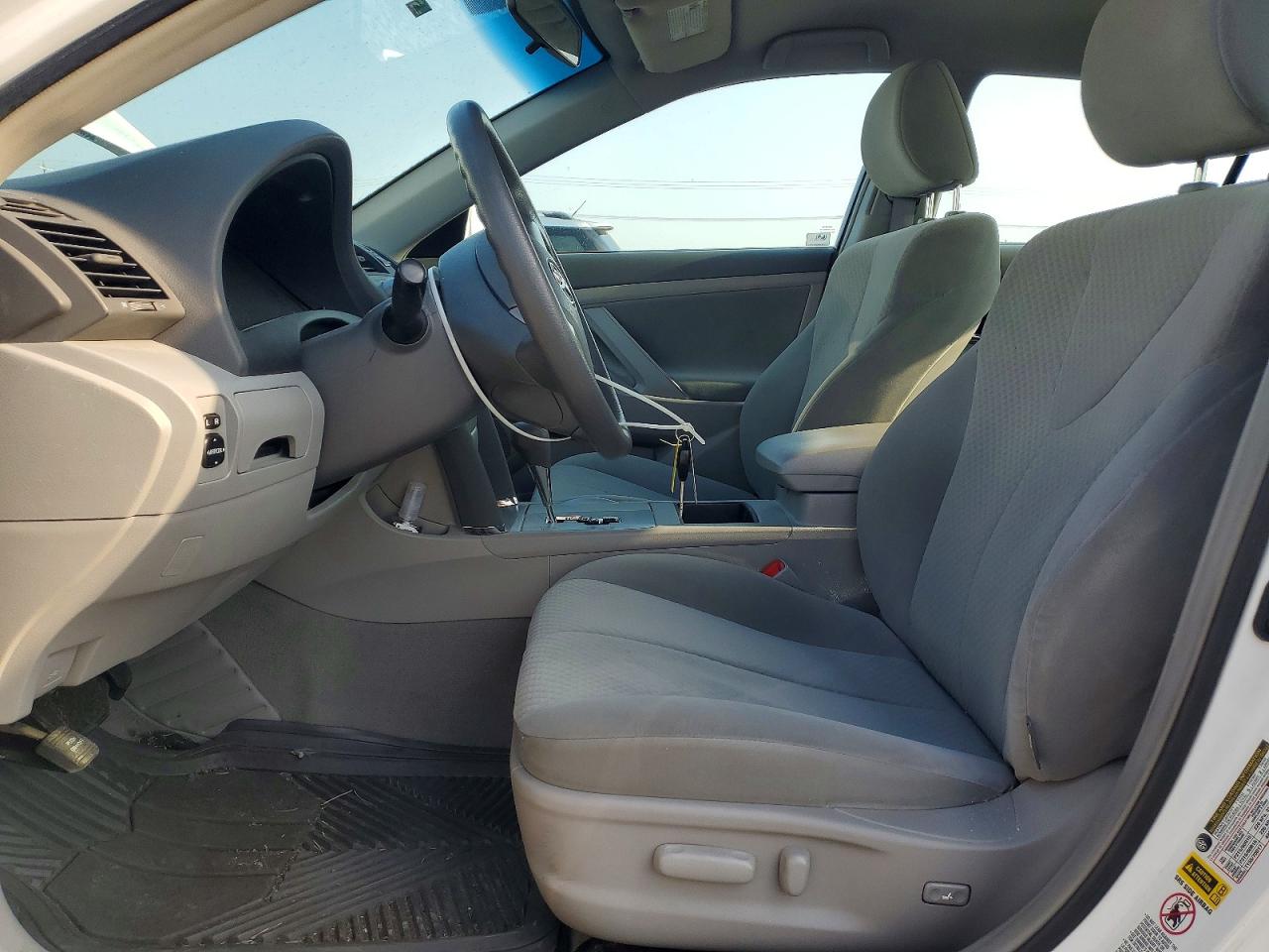 2009 TOYOTA CAMRY