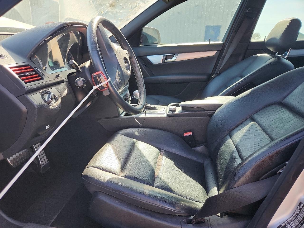 2009 MERCEDES-BENZ C-CLASS