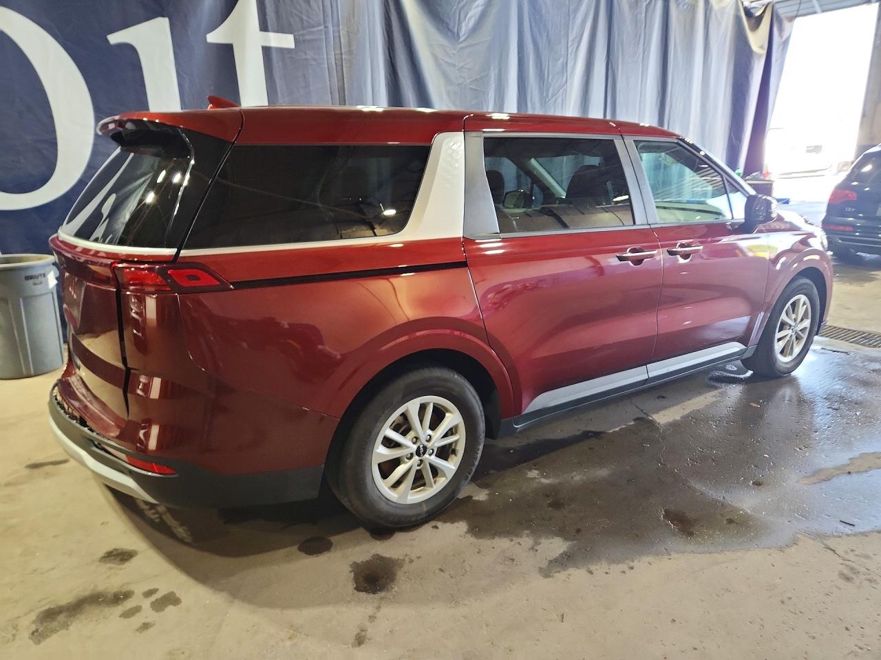 2024 KIA CARNIVAL L