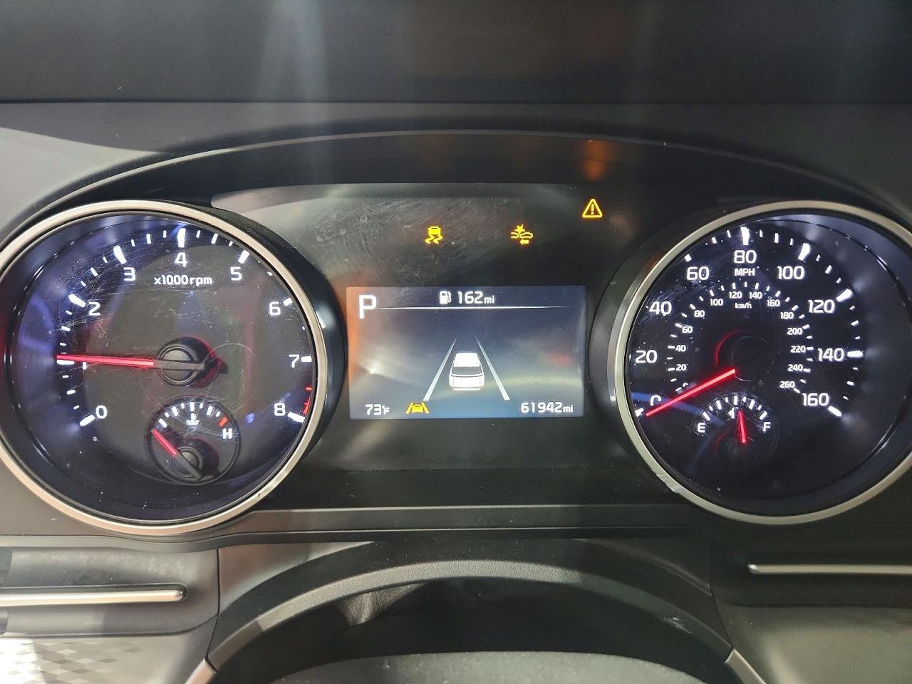 2024 KIA CARNIVAL L
