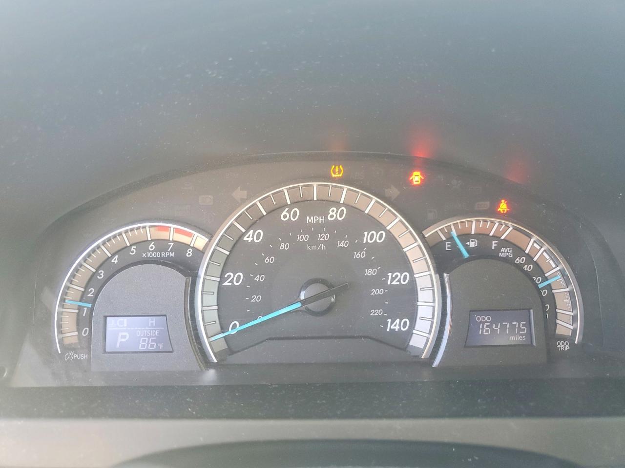2014 TOYOTA CAMRY