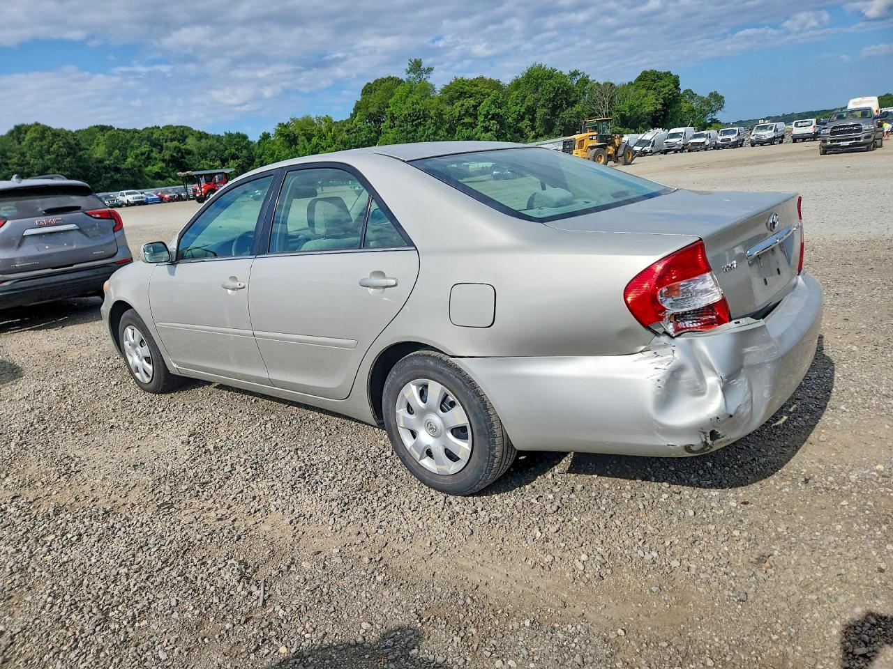 2004 TOYOTA CAMRY