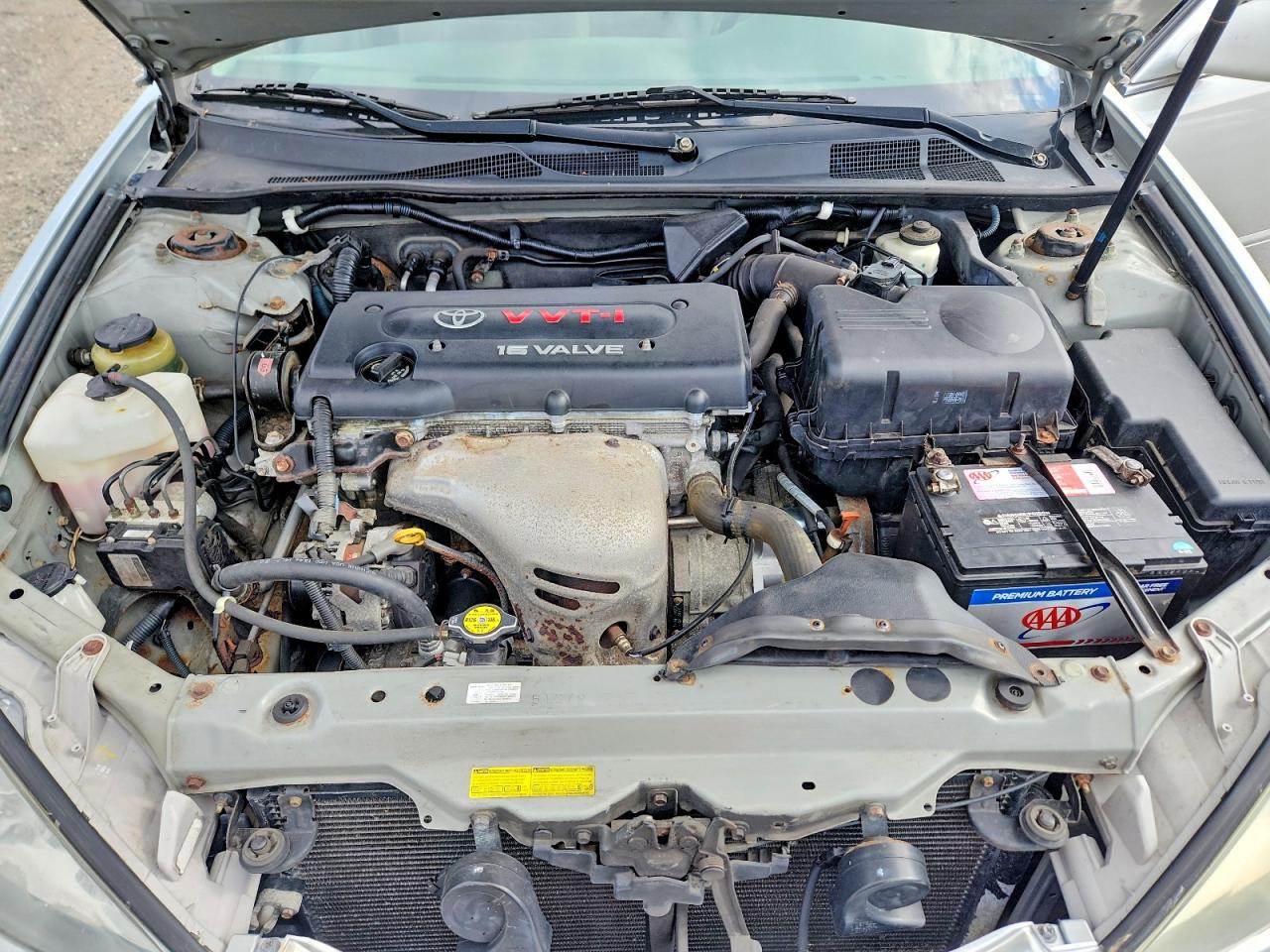 2004 TOYOTA CAMRY