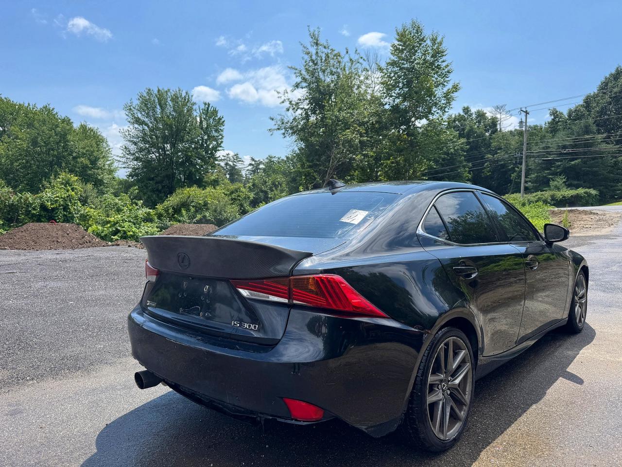 2018 LEXUS IS