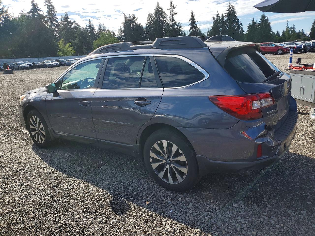 2016 SUBARU OUTBACK