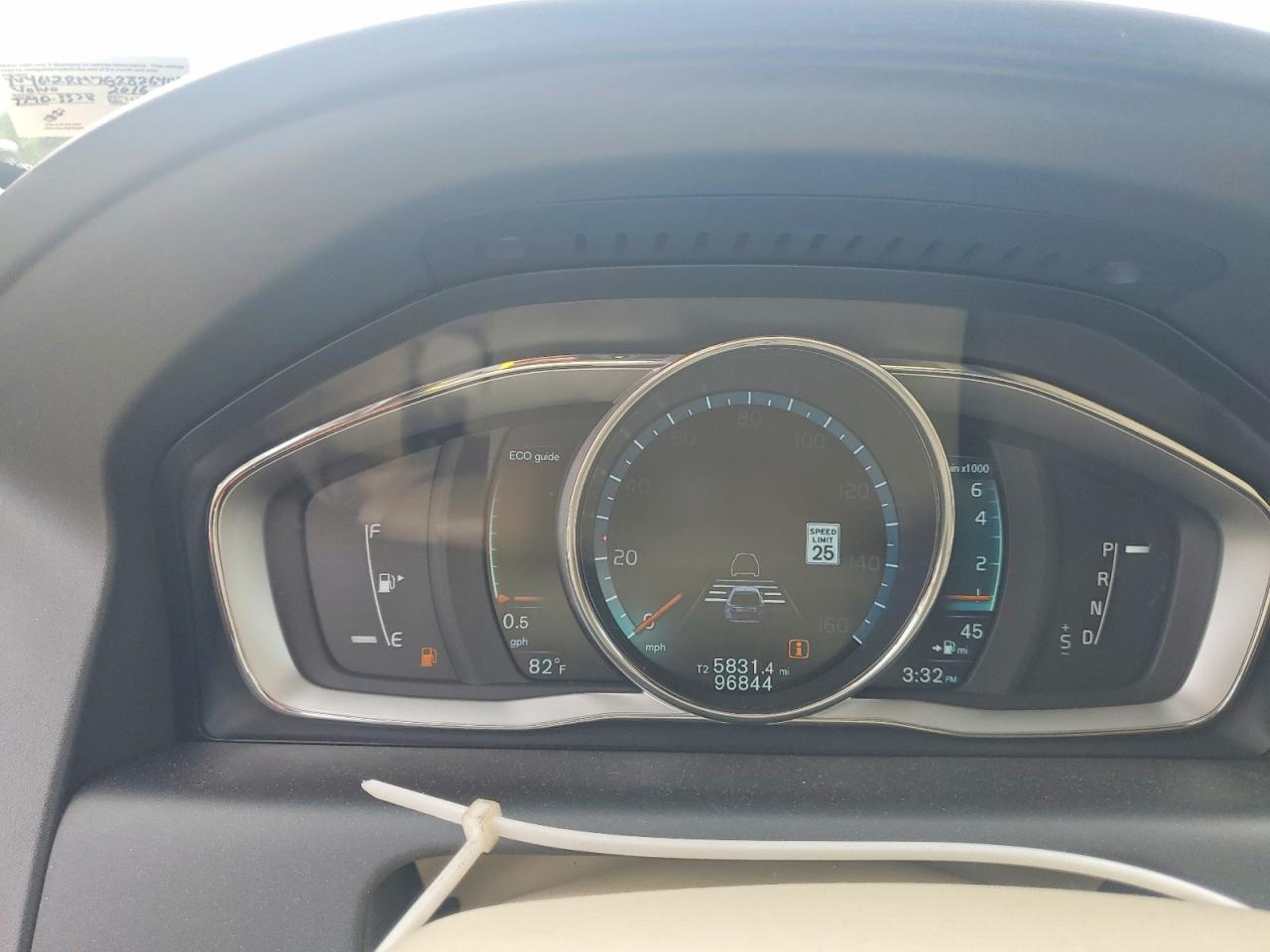 2016 VOLVO XC60