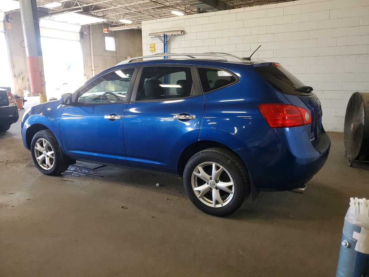 2010 NISSAN ROGUE