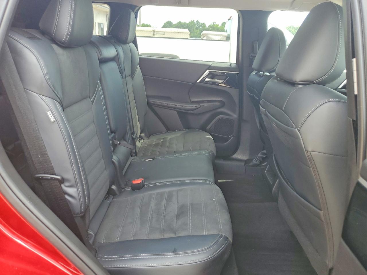 2024 MITSUBISHI OUTLANDER
