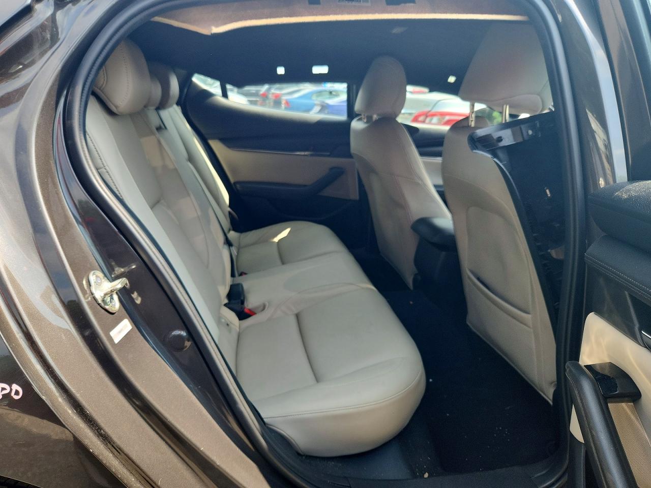 2019 MAZDA 3
