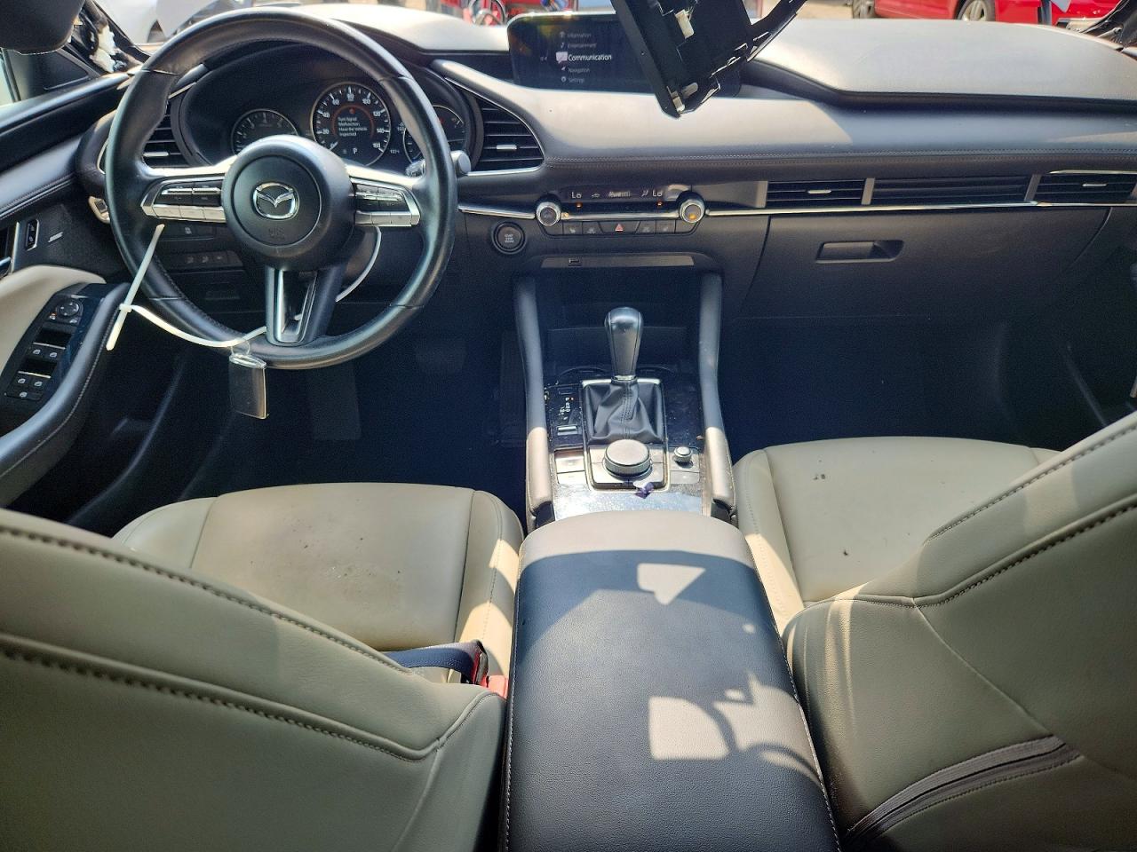 2019 MAZDA 3