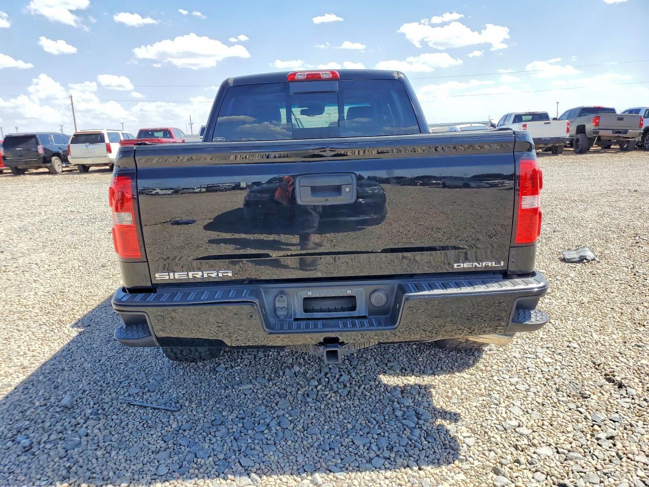 2015 GMC SIERRA