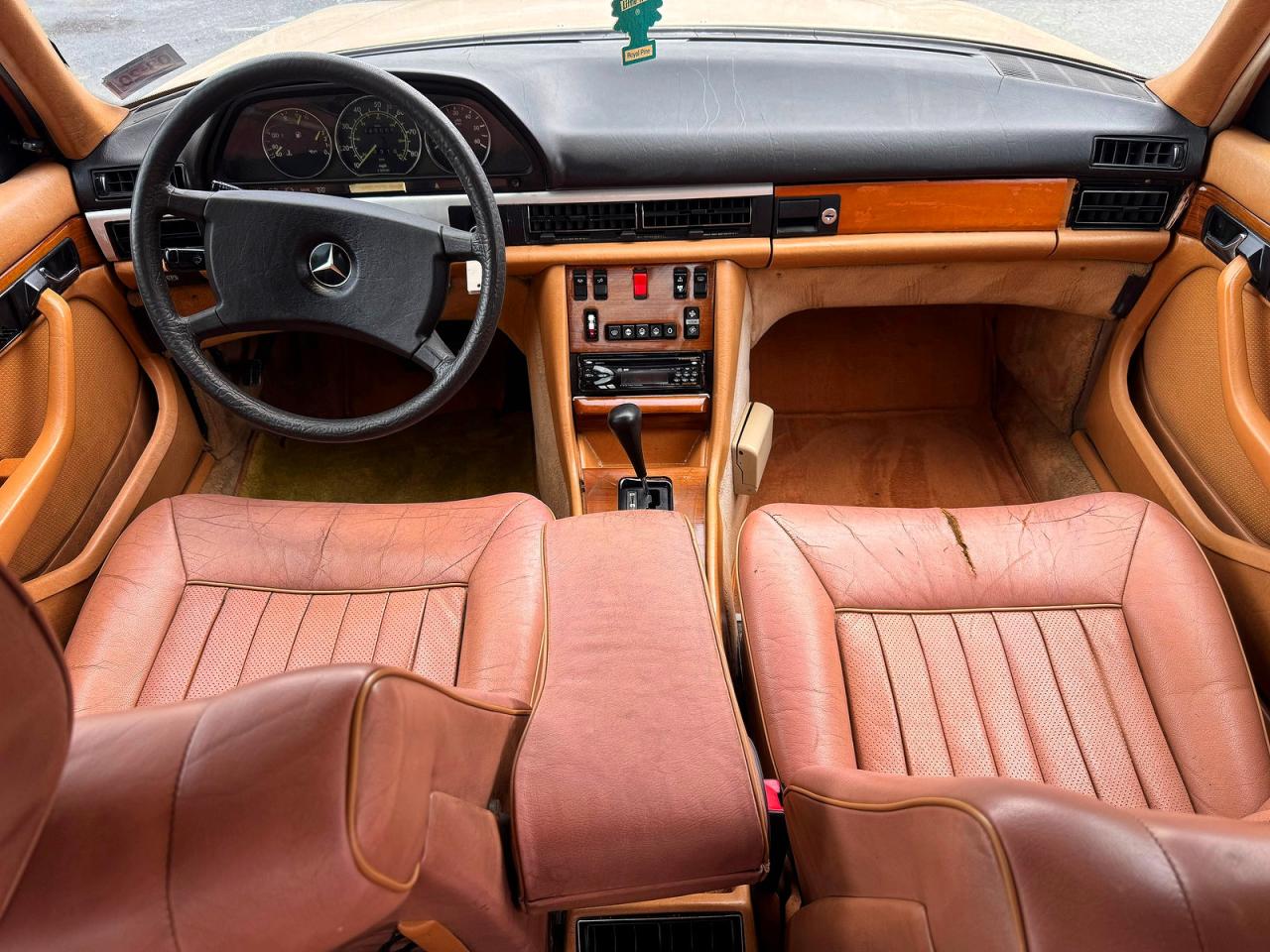 1982 MERCEDES-BENZ S-CLASS