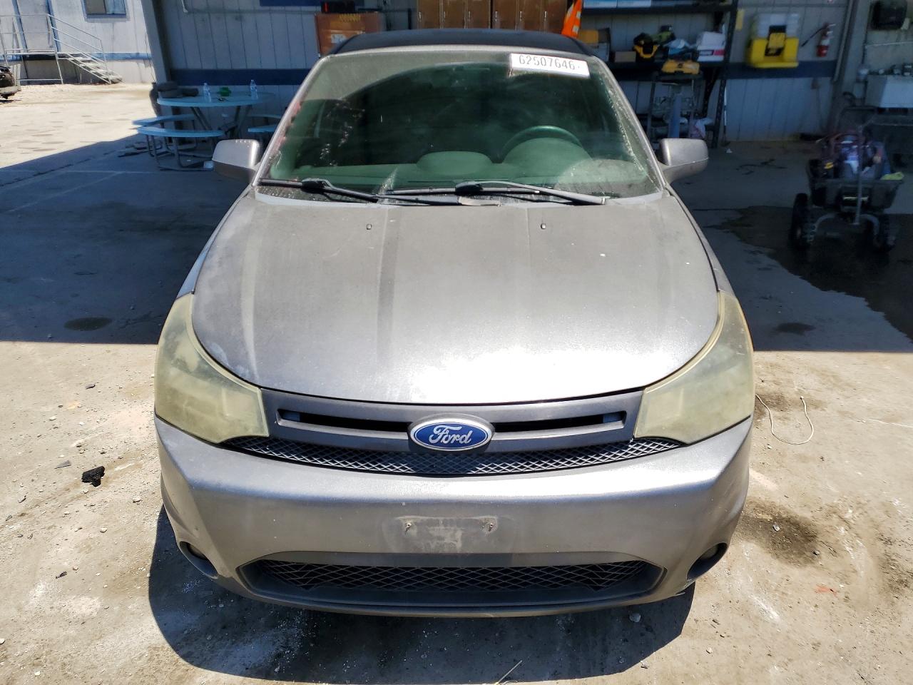 2011 FORD FOCUS