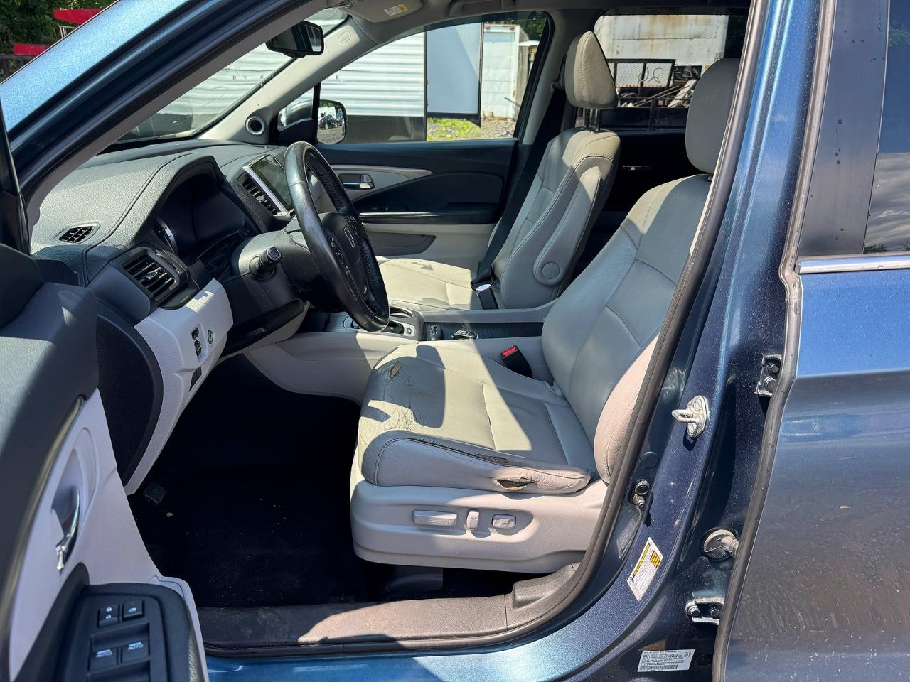2017 HONDA PILOT