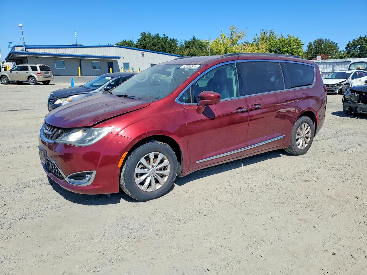 2017 CHRYSLER PACIFICA