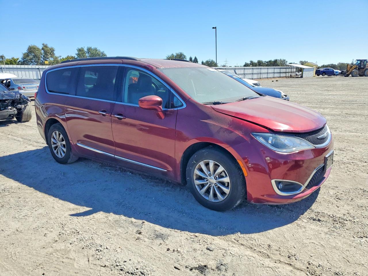 2017 CHRYSLER PACIFICA
