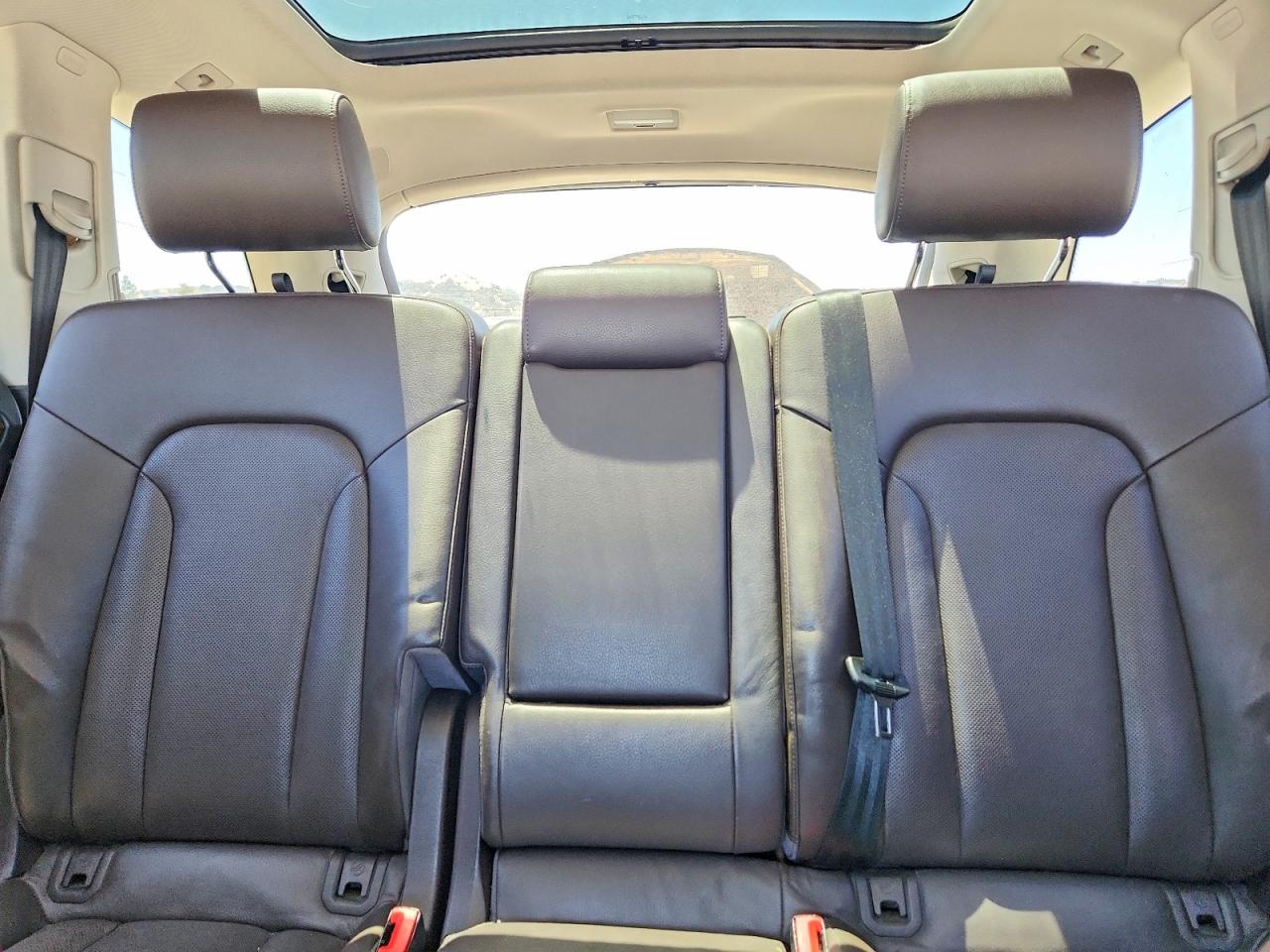 2011 AUDI Q7