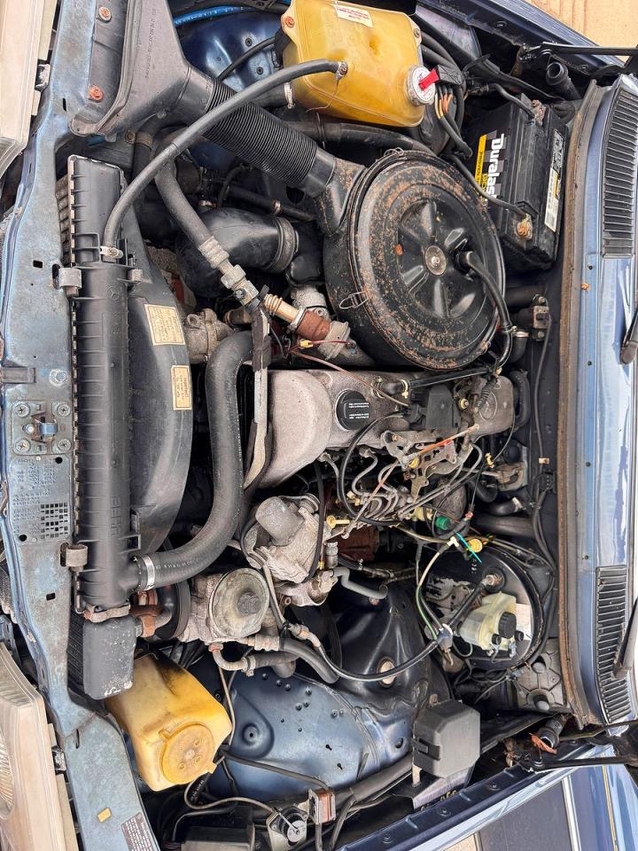 1984 MERCEDES-BENZ 300-CLASS