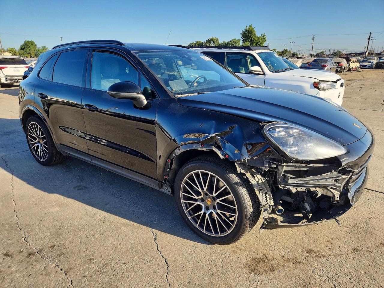 2021 PORSCHE CAYENNE
